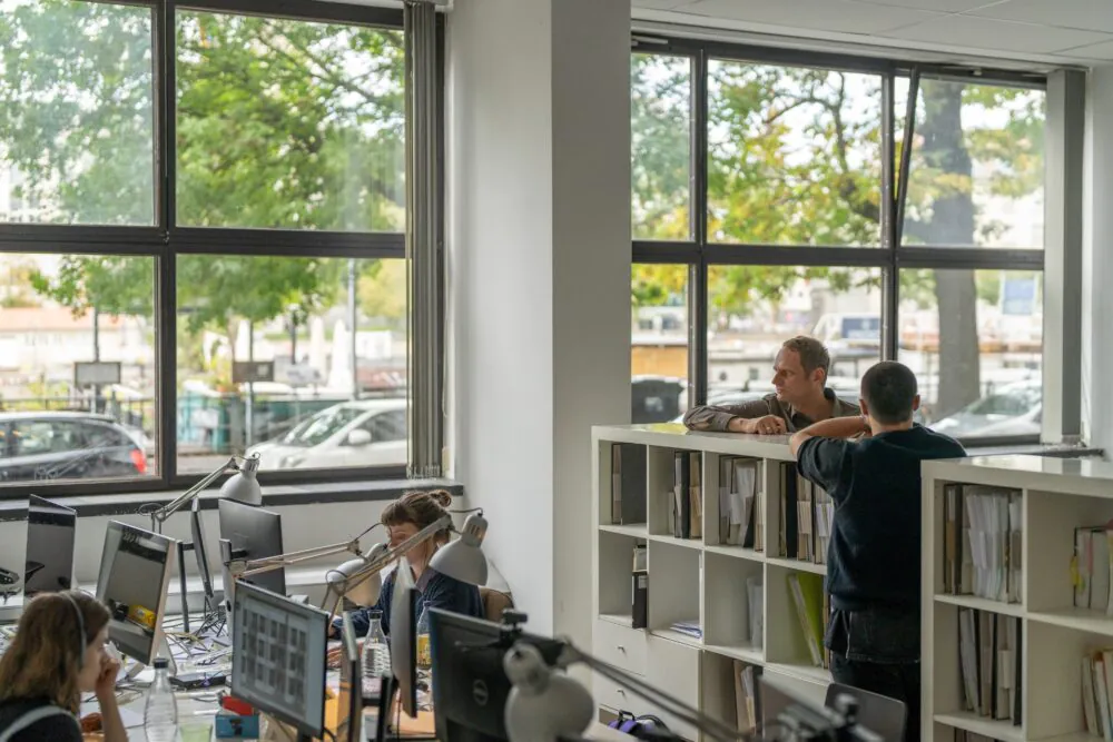 Team_01_KR454_Box_02174_2000